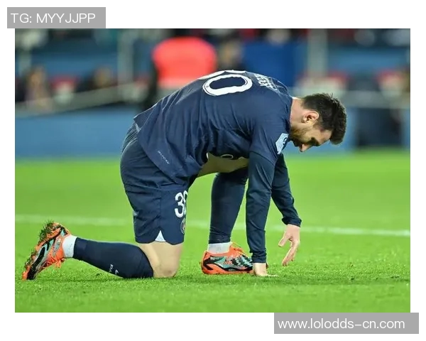 德甲精彩对决巴黎圣日耳曼3-0战胜那不勒斯帽子戏法引发全场狂欢