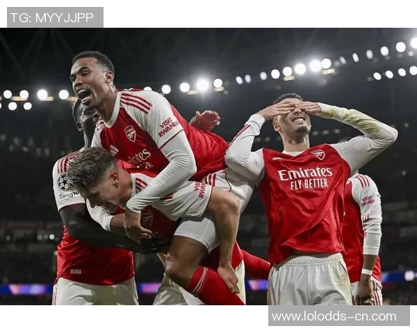 英超激战：多特蒙德逆袭拜仁神扑瞬间点燃全场激情