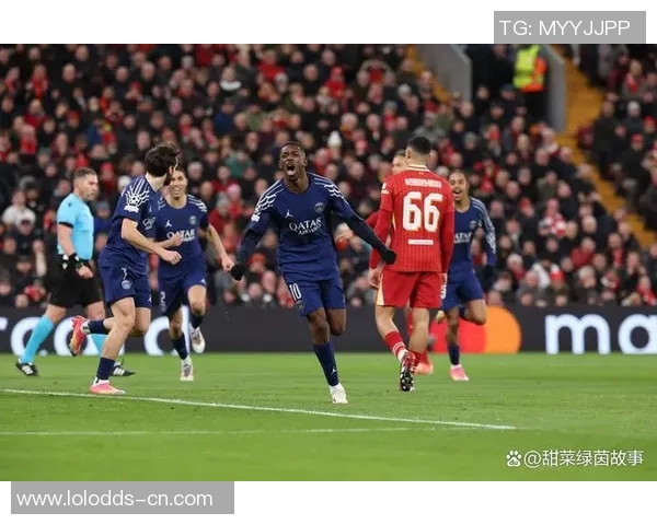 欧联杯惊喜时刻巴黎圣日耳曼逆转多特蒙德上演帽子戏法精彩瞬间