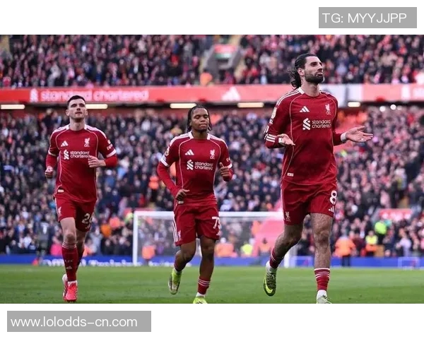 友谊赛精彩回顾：里昂小胜利物浦点球大战引发全场热烈反响